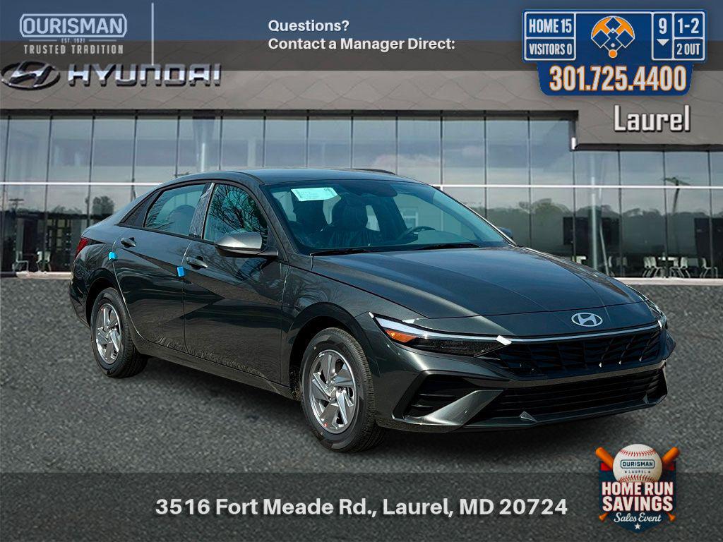 New 2026 Hyundai ELANTRA SE