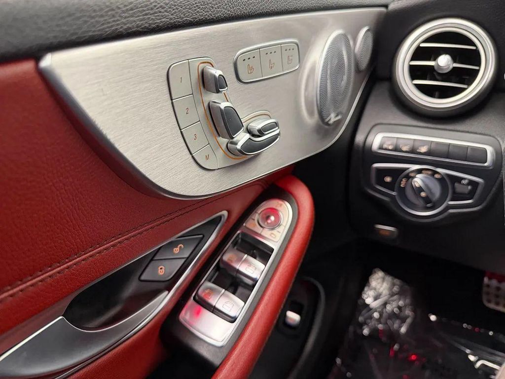 2020 Mercedes-BENZ AMG C 43 4MATIC 照片 21