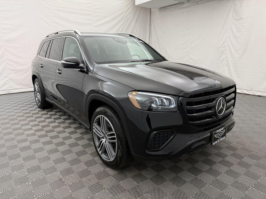 MERCEDES-BENZ GLS - 4
