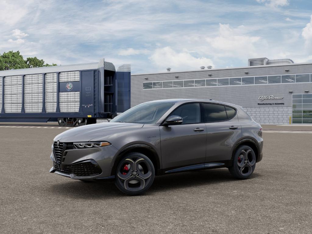New 2026 Alfa Romeo Tonale Base