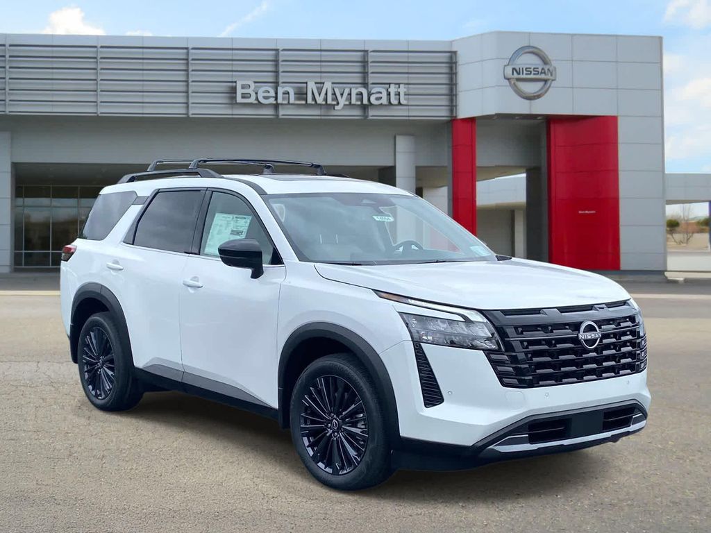 New 2026 Nissan Pathfinder SL