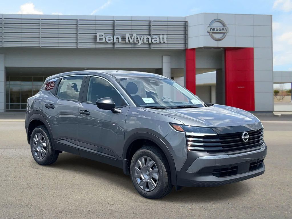 New 2026 Nissan Kicks S