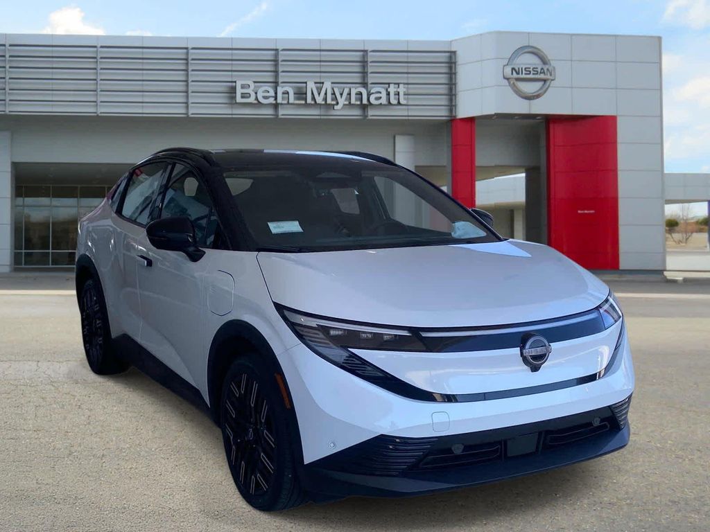 New 2026 Nissan Leaf PLATINUM+