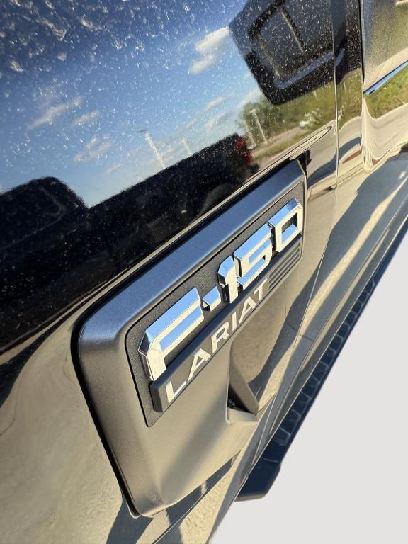 FORD F-150 LARIAT - 5