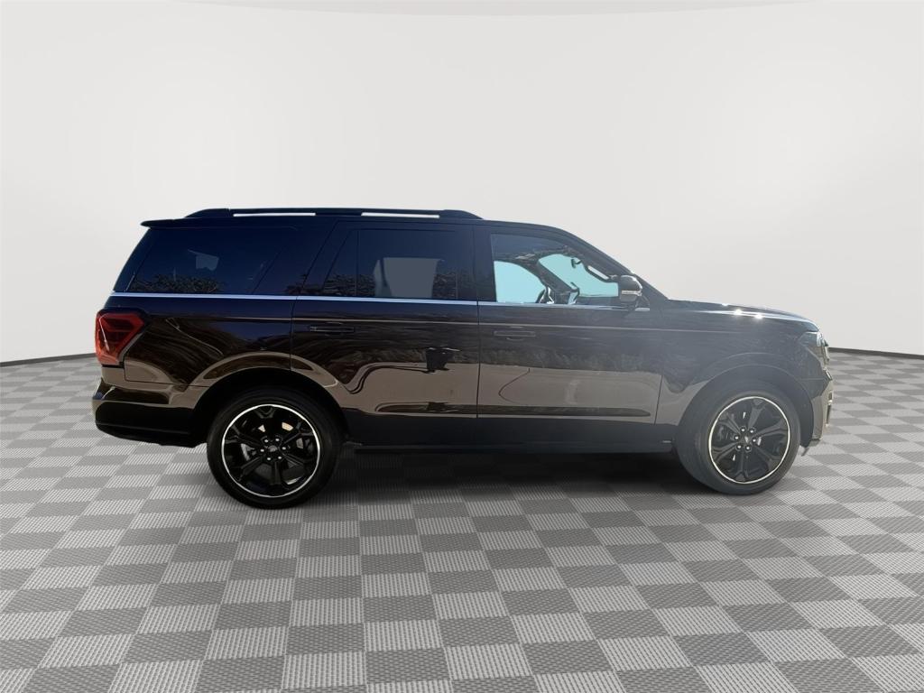صورة 9 لـ 2023 FORD EXPEDITION LIMITED