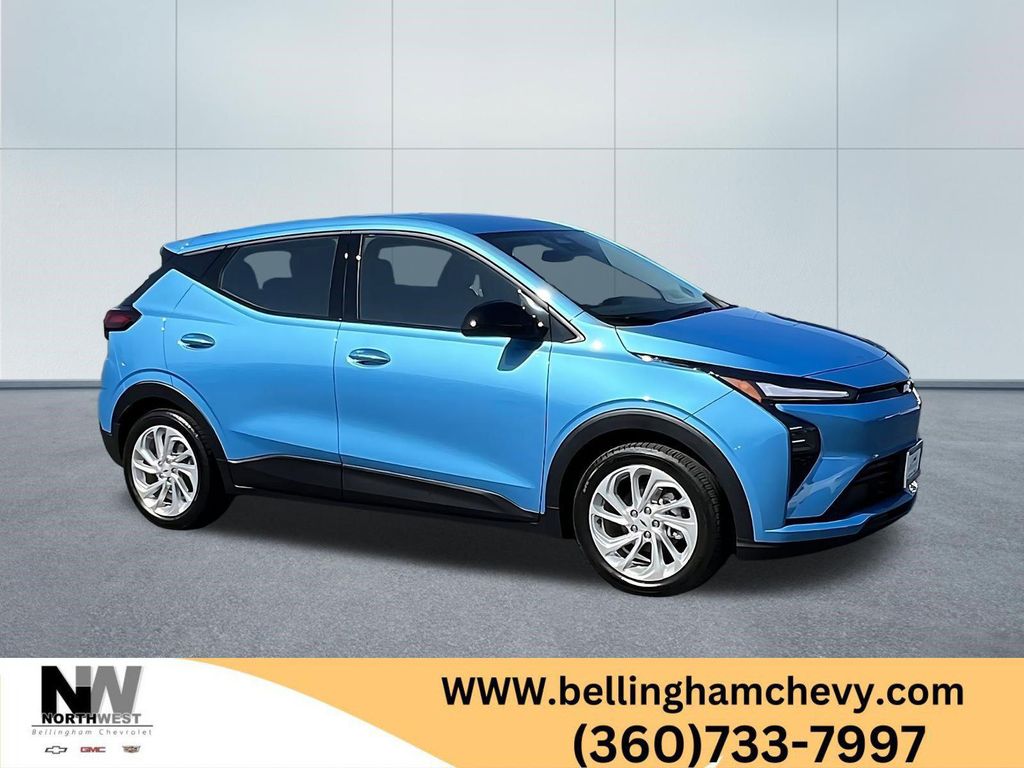 New 2027 Chevrolet Bolt LT FWD