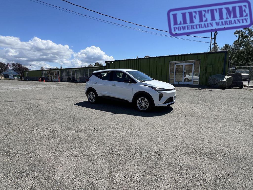 New 2027 Chevrolet Bolt LT FWD