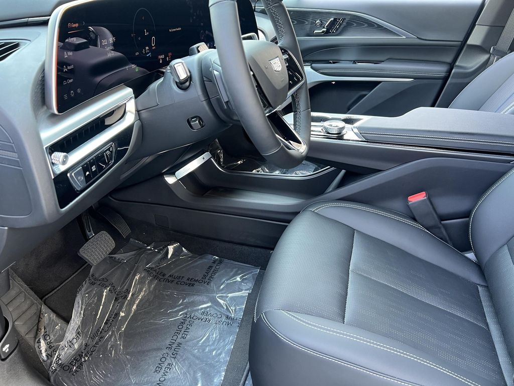 2026 Cadillac LYRIQ SIGNATURE SPORT 缩略图 14