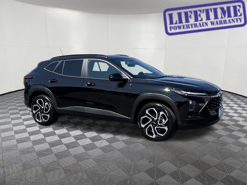 New 2026 Chevrolet Trax FWD 2RS
