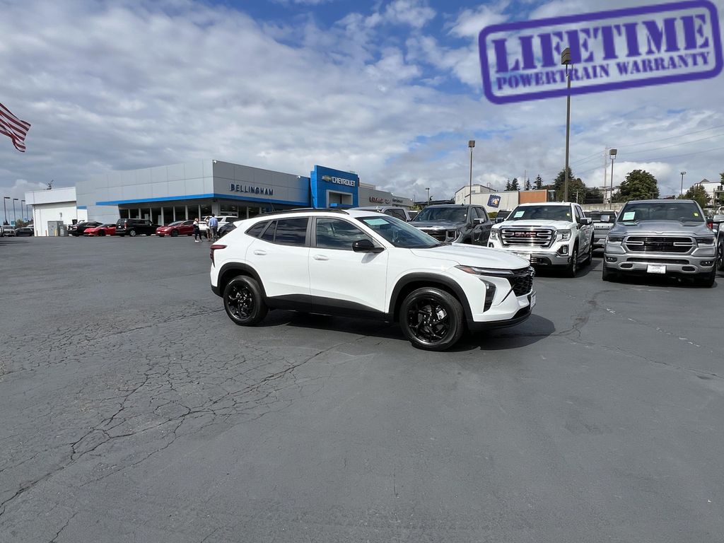 New 2026 Chevrolet Trax LT