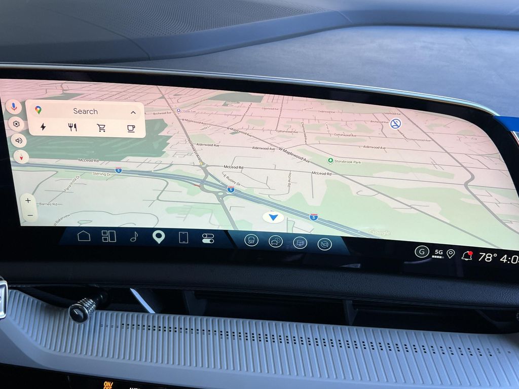 2027 Cadillac OPTIQ SPORT 缩略图 12