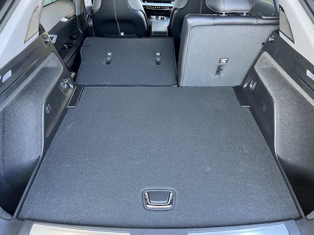 2027 Cadillac OPTIQ SPORT 缩略图 20
