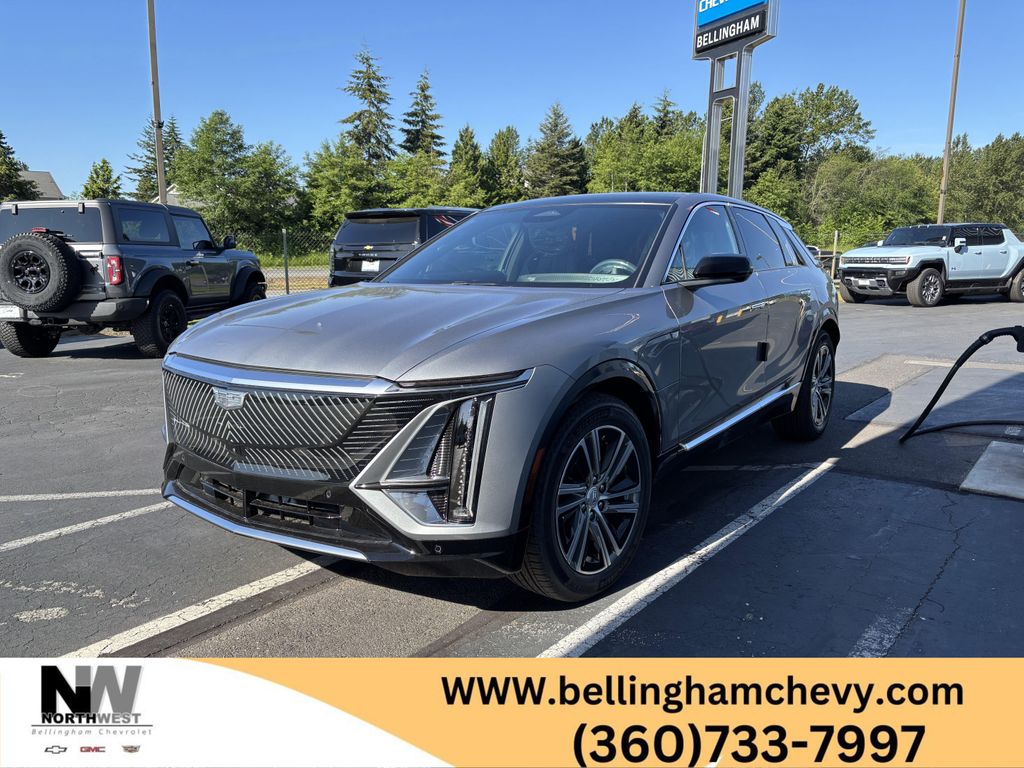 New 2026 Cadillac LYRIQ Premium Luxury