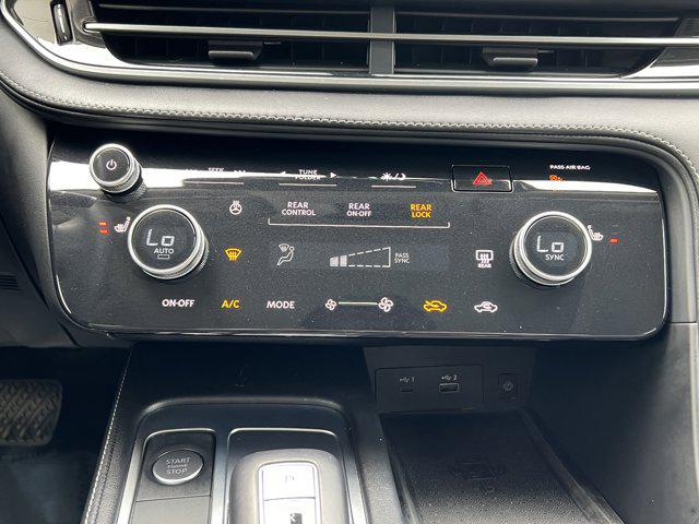 صورة مصغرة 33 لـ 2023 Infiniti QX60 LUXE
