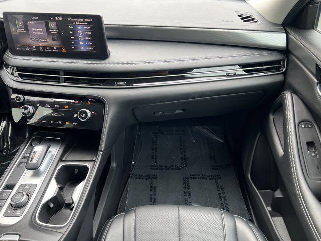 صورة مصغرة 37 لـ 2023 Infiniti QX60 LUXE