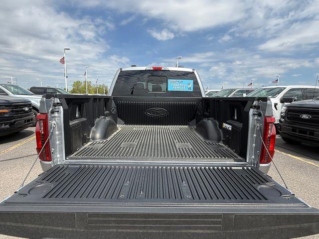 FORD F-150 XLT - 4