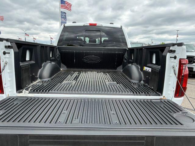 FORD F-150 XLT - 4