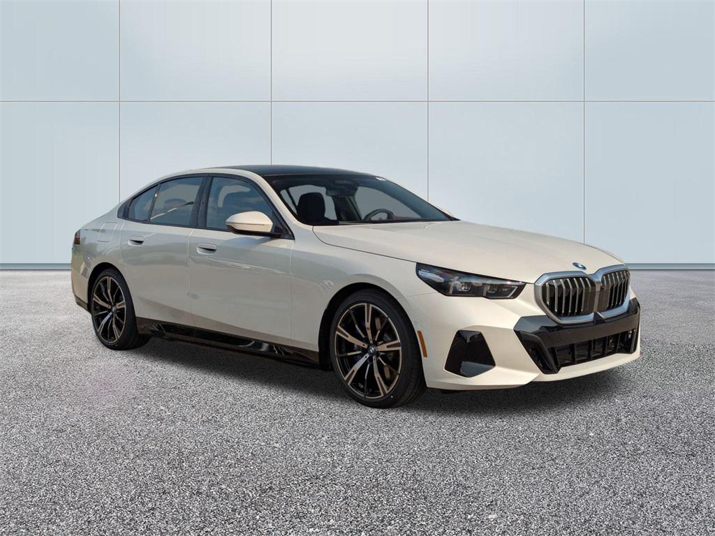 New 2026 BMW 550e 550e xDrive