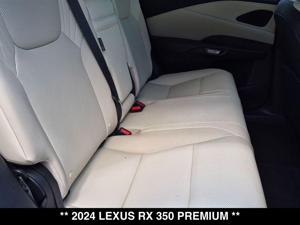 صورة مصغرة 25 لـ 2024 Lexus RX 350 PREMIUM
