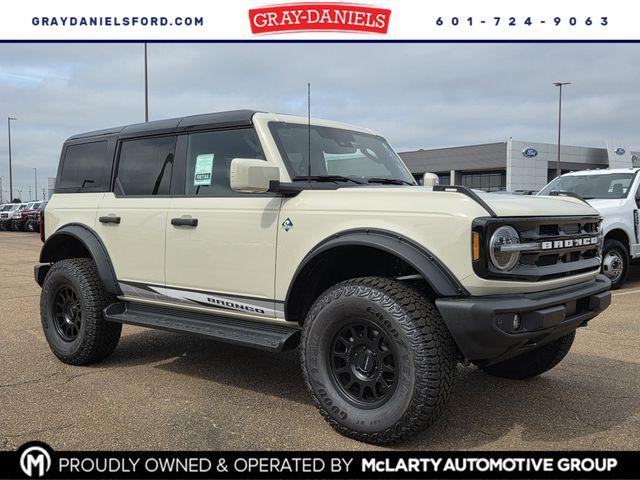 New 2026 Ford Bronco Outer Banks