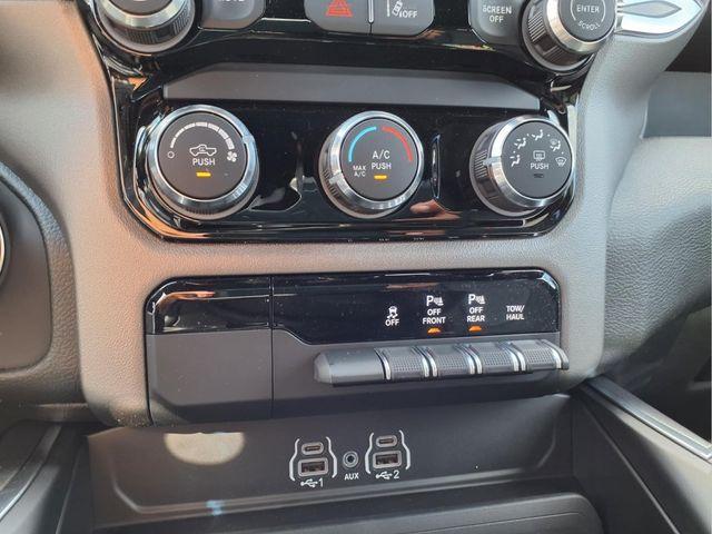 صورة مصغرة 22 لـ 2026 RAM 1500 EXPRESS
