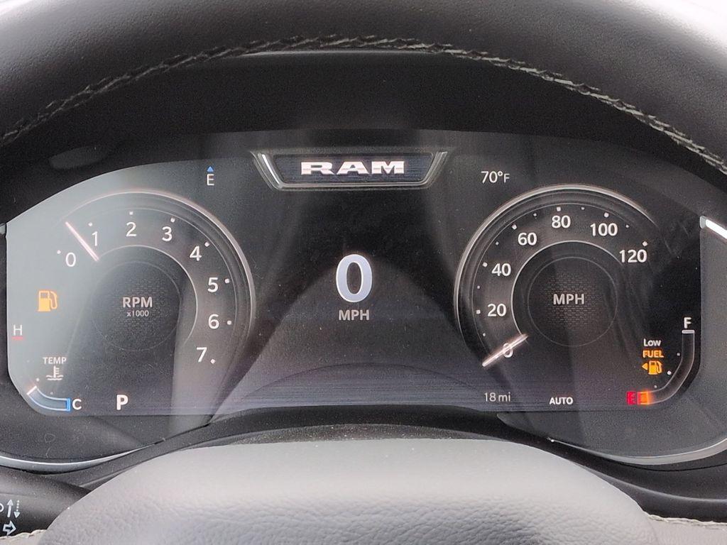 2026 RAM 1500 BIG HORN/LONE STAR — миниатюра 18