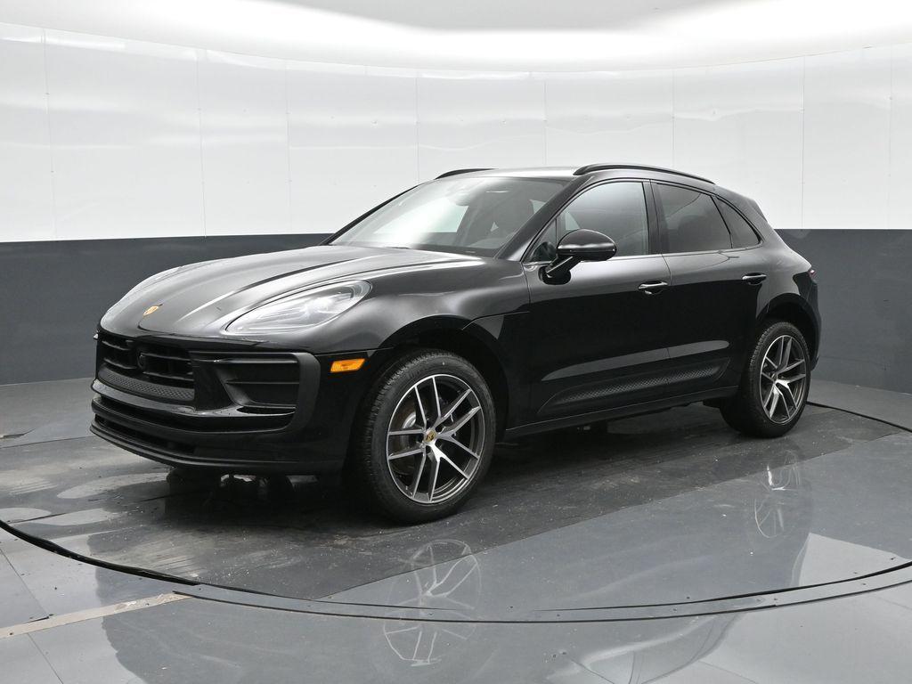 New 2026 Porsche Macan Base
