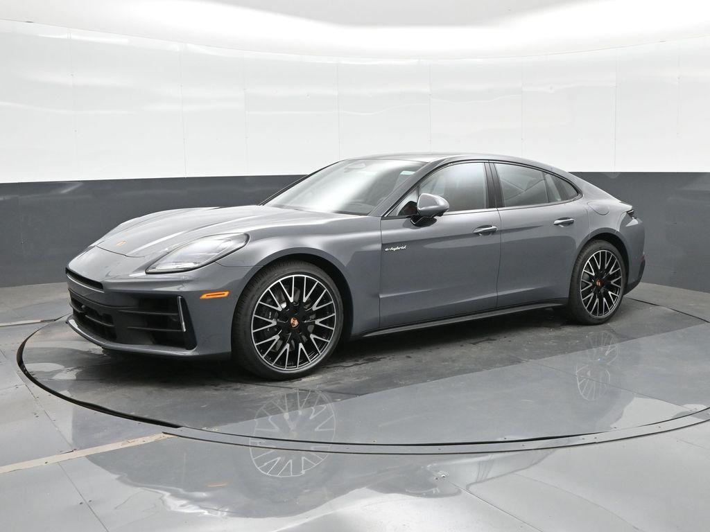 New 2026 Porsche Panamera 4