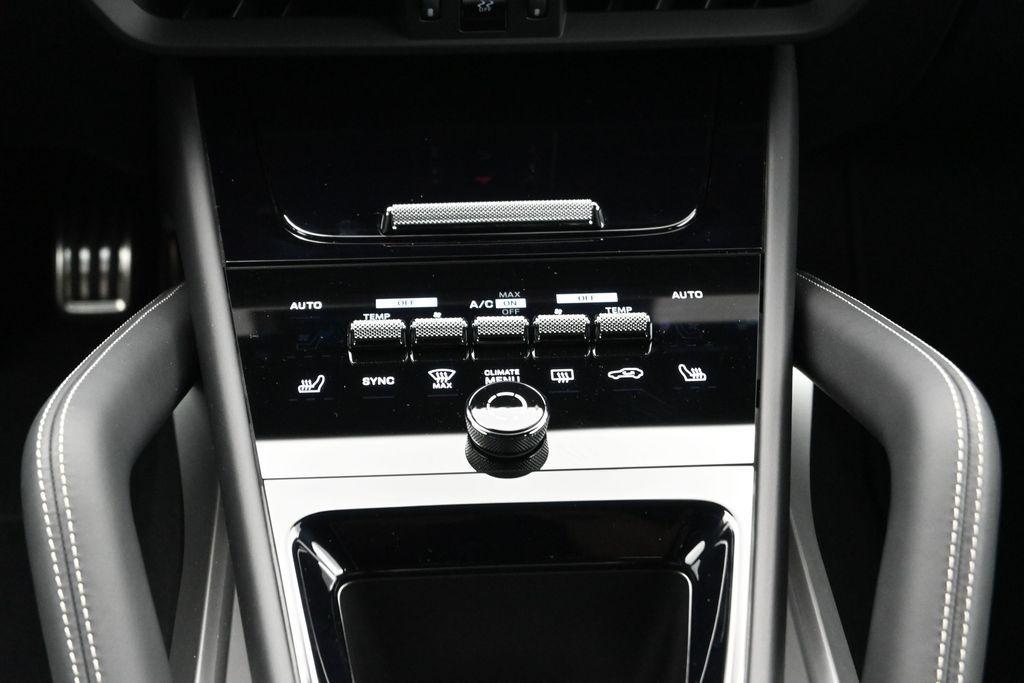 صورة مصغرة 24 لـ 2026 Porsche CAYENNE GTS