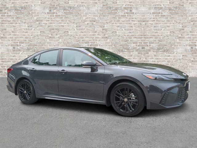 صورة 1 لـ 2025 Toyota CAMRY SE