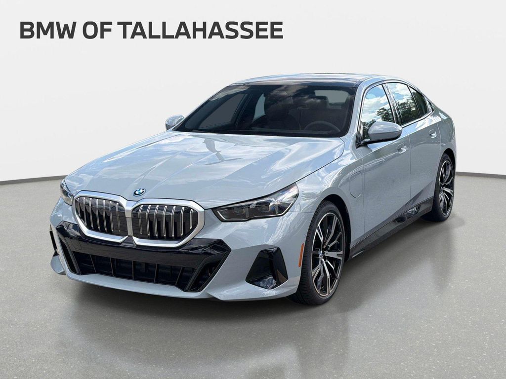 New 2027 BMW 550e 550e xDrive