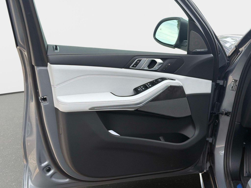 2026 BMW X5 SDRIVE40I — миниатюра 16
