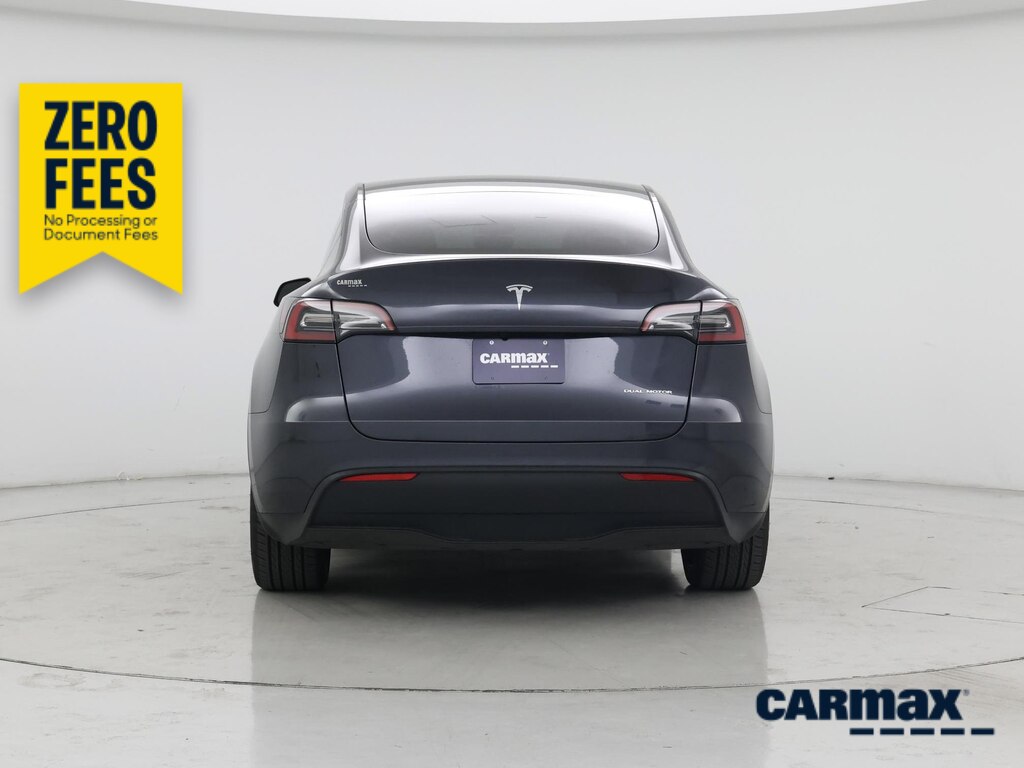 TESLA MODEL Y LONG RANGE - 7