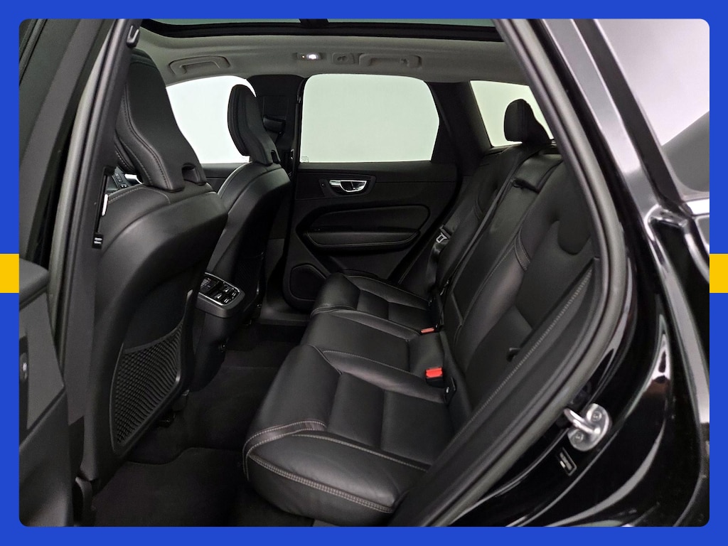 2023 Volvo XC60 B5 ULTIMATE BRIGHT THEME — миниатюра 26
