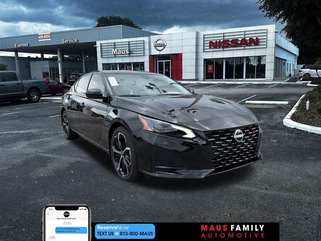 New 2026 Nissan Altima SR FWD