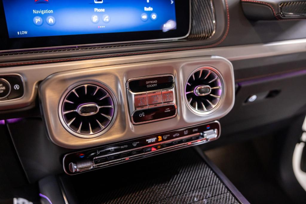 صورة مصغرة 41 لـ 2025 Mercedes-BENZ AMG G 63 4MATIC