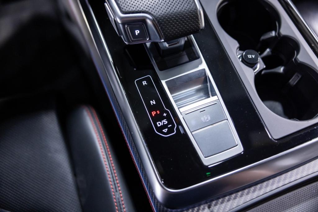 صورة مصغرة 45 لـ 2024 AUDI RS Q8 4.0T QUATTRO
