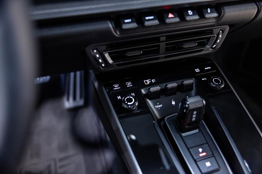 صورة مصغرة 44 لـ 2020 Porsche 911 CARRERA
