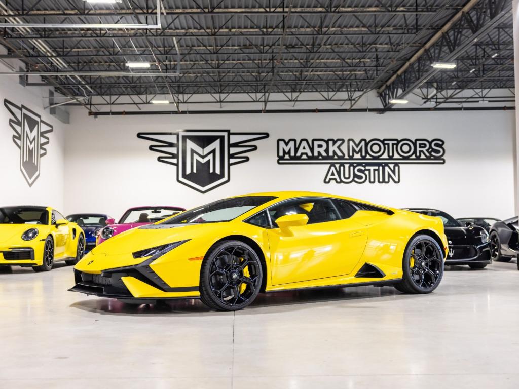 2023 Lamborghini Huracan Tecnica