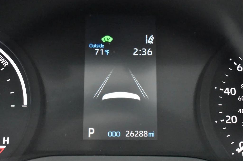 2021 Toyota SIENNA XLE 8 PASSENGER — фото 25