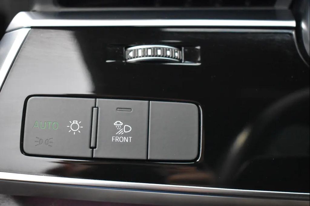 صورة مصغرة 41 لـ 2020 AUDI Q8 55 PREMIUM PLUS