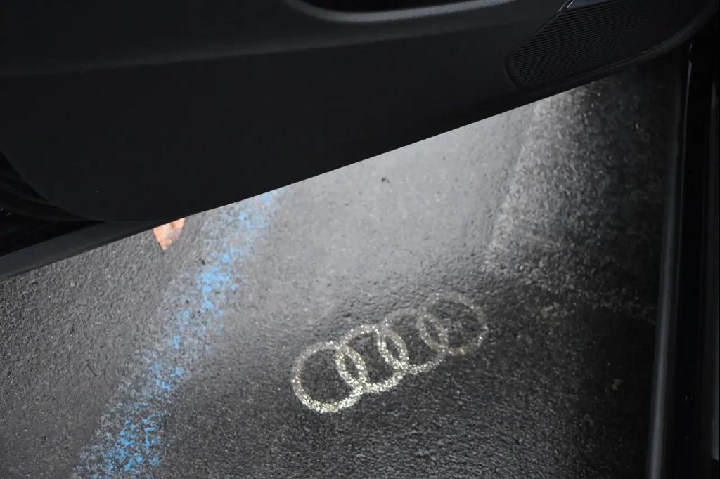 صورة مصغرة 61 لـ 2020 AUDI Q8 55 PREMIUM PLUS