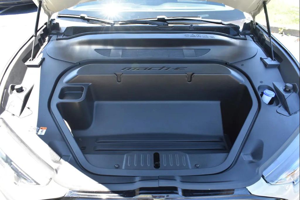 صورة مصغرة 46 لـ 2025 FORD MUSTANG MACH-E PREMIUM