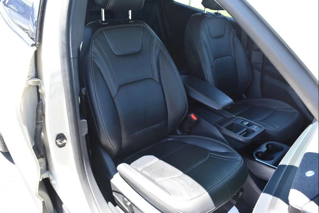 صورة مصغرة 40 لـ 2025 FORD MUSTANG MACH-E PREMIUM