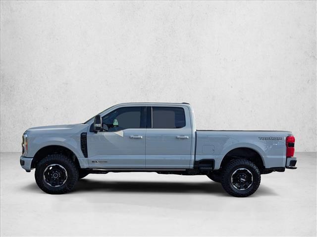 2026 FORD F-250 LARIAT — фото 5