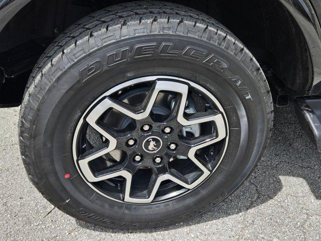صورة 9 لـ 2026 FORD BRONCO OUTER BANKS