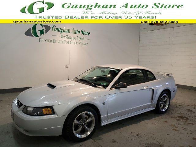 2004 Ford Mustang