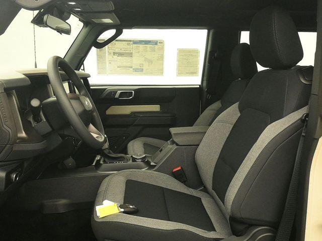 FORD BRONCO - 10
