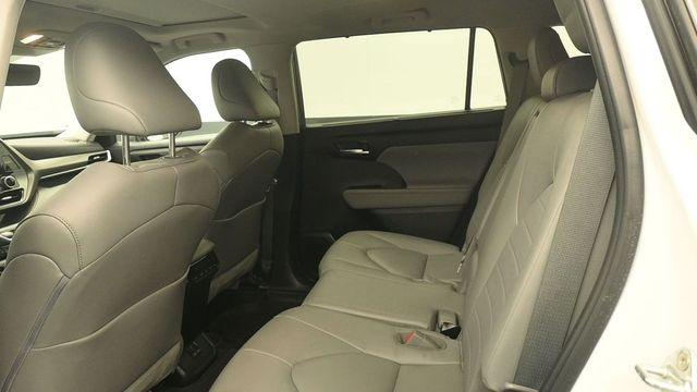 TOYOTA HIGHLANDER - 10