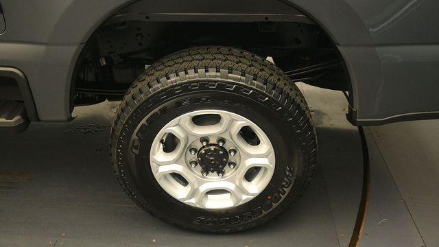 صورة 9 لـ 2026 FORD F-250 XLT